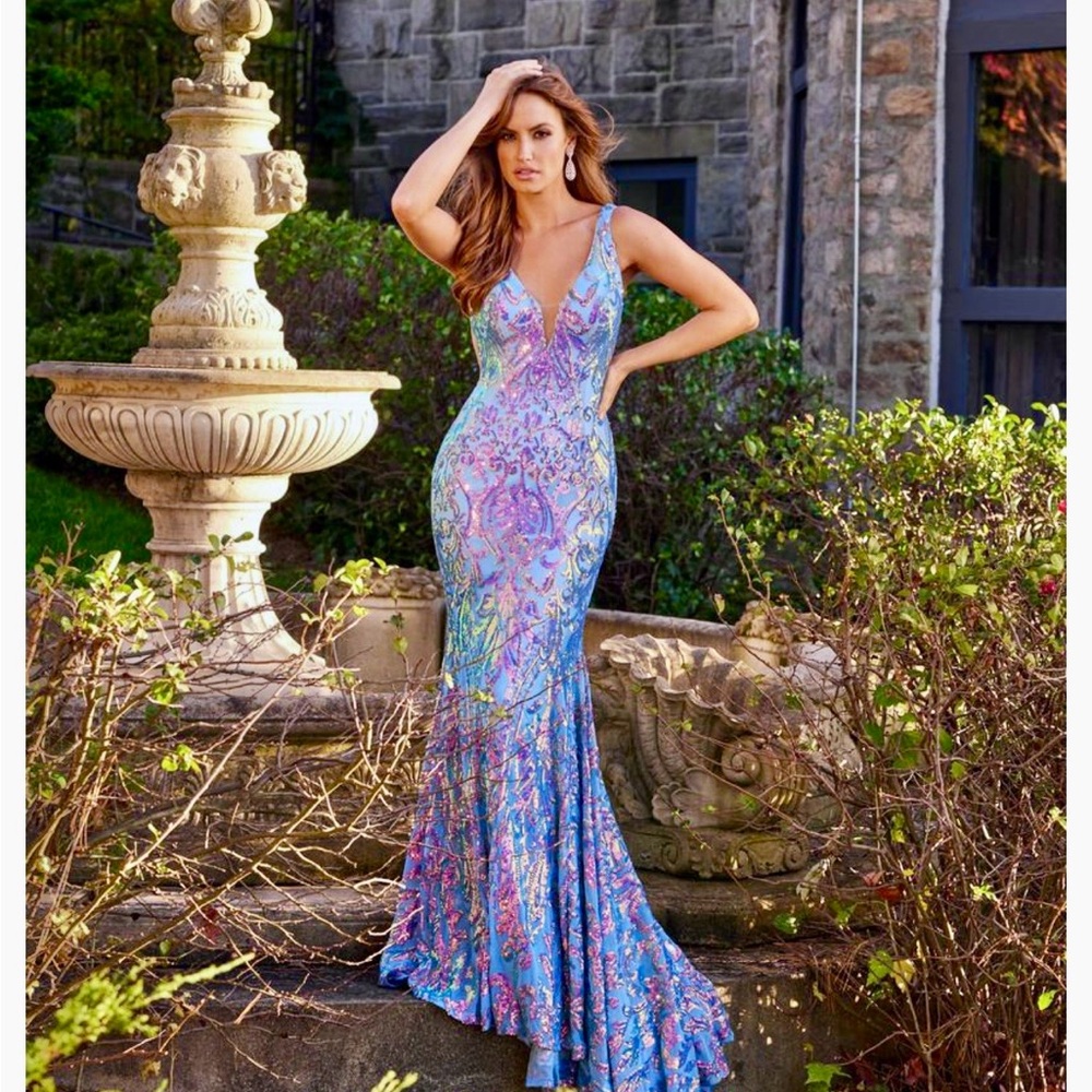Jovani White Iridescent Sequin Mermaid Gown - Picture 2 of 6